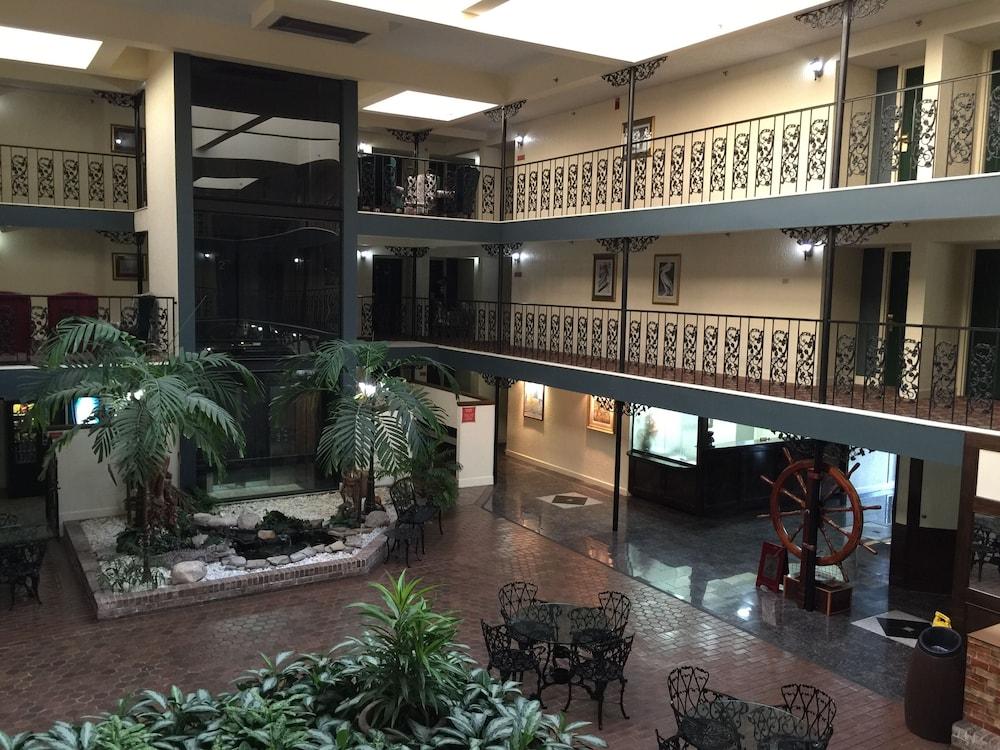 Surestay Plus Hotel By Best Western Baton Rouge Buitenkant foto