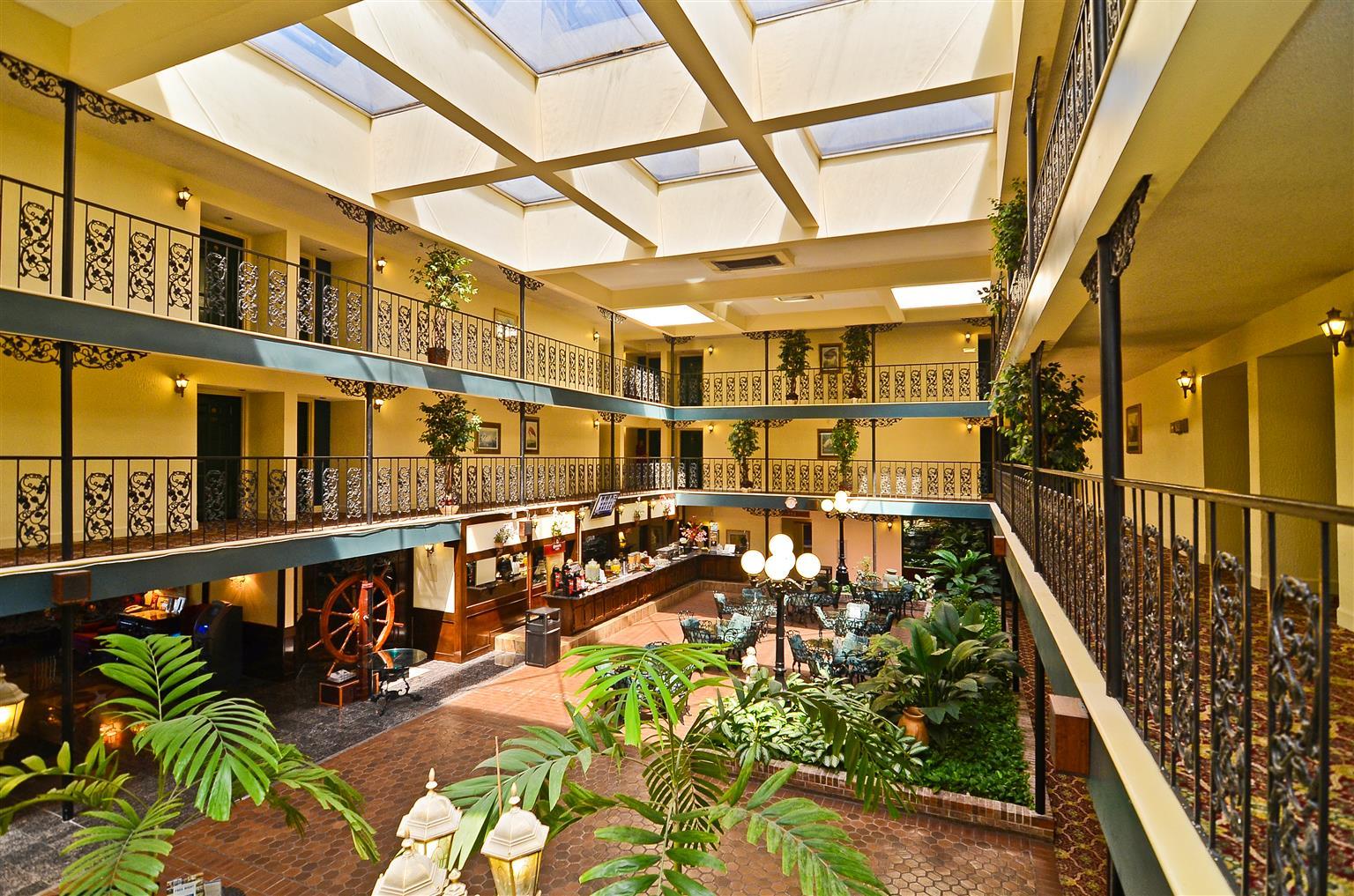 Surestay Plus Hotel By Best Western Baton Rouge Buitenkant foto